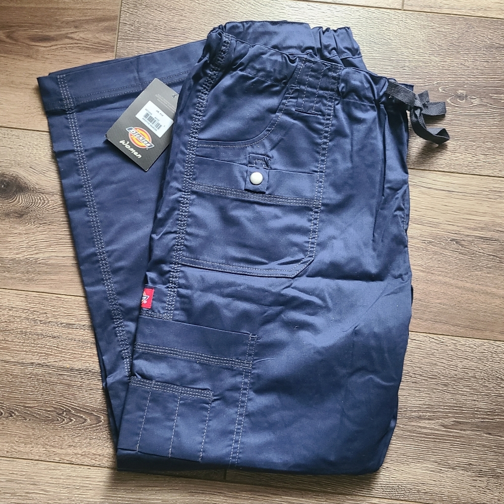 Dickies Women's Cargo Scrub Pant